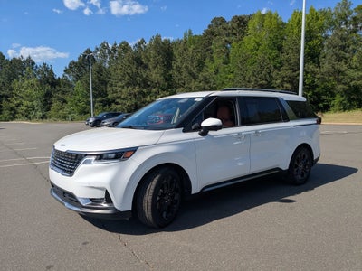 2024 Kia Carnival SX
