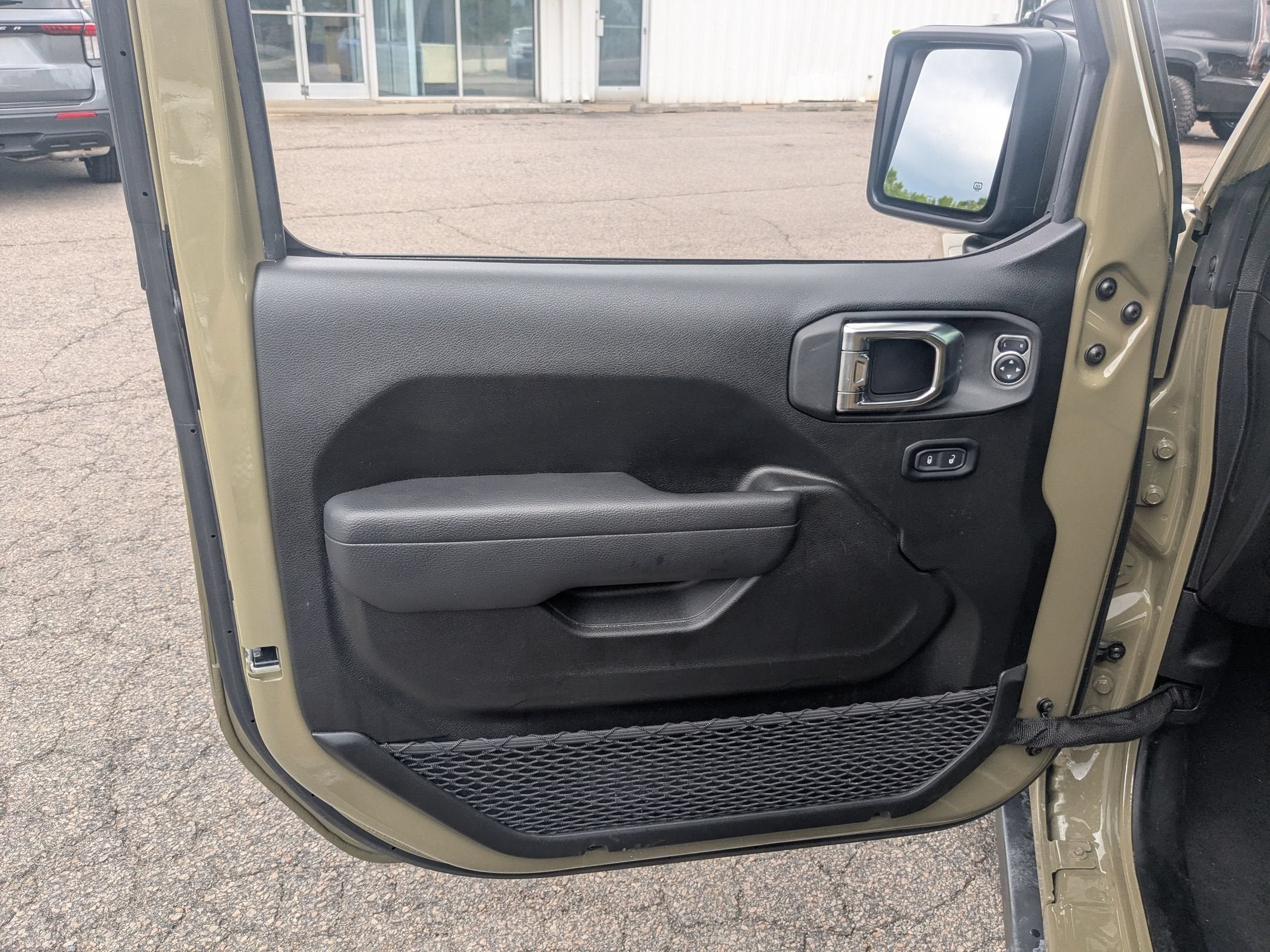 2025 Jeep Wrangler 4xe Willys '41 4xe
