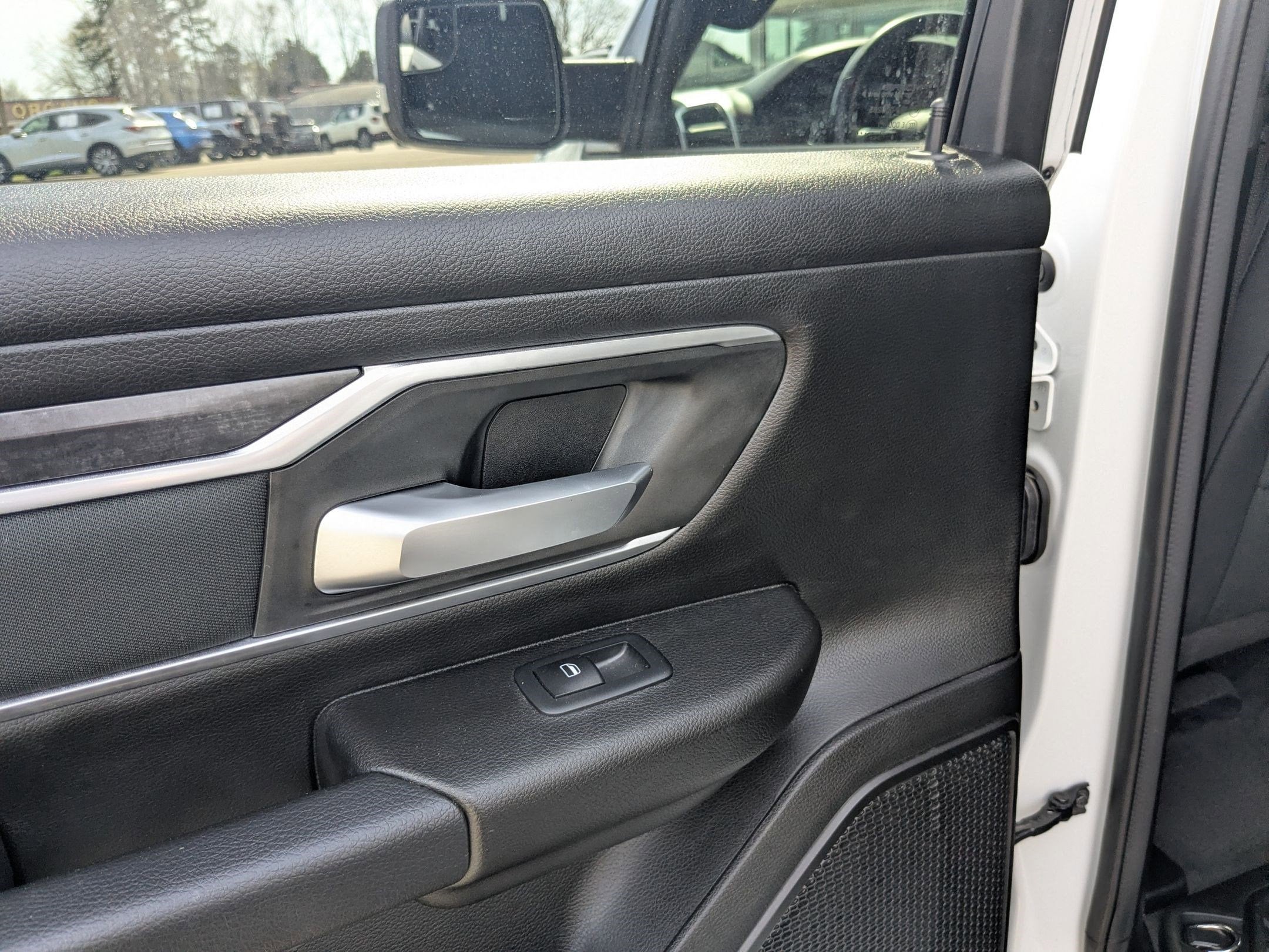 2023 RAM 1500 Big Horn Crew Cab 4x2 5'7' Box