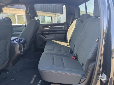 2022 RAM 1500 Big Horn Crew Cab 4x4 6'4' Box