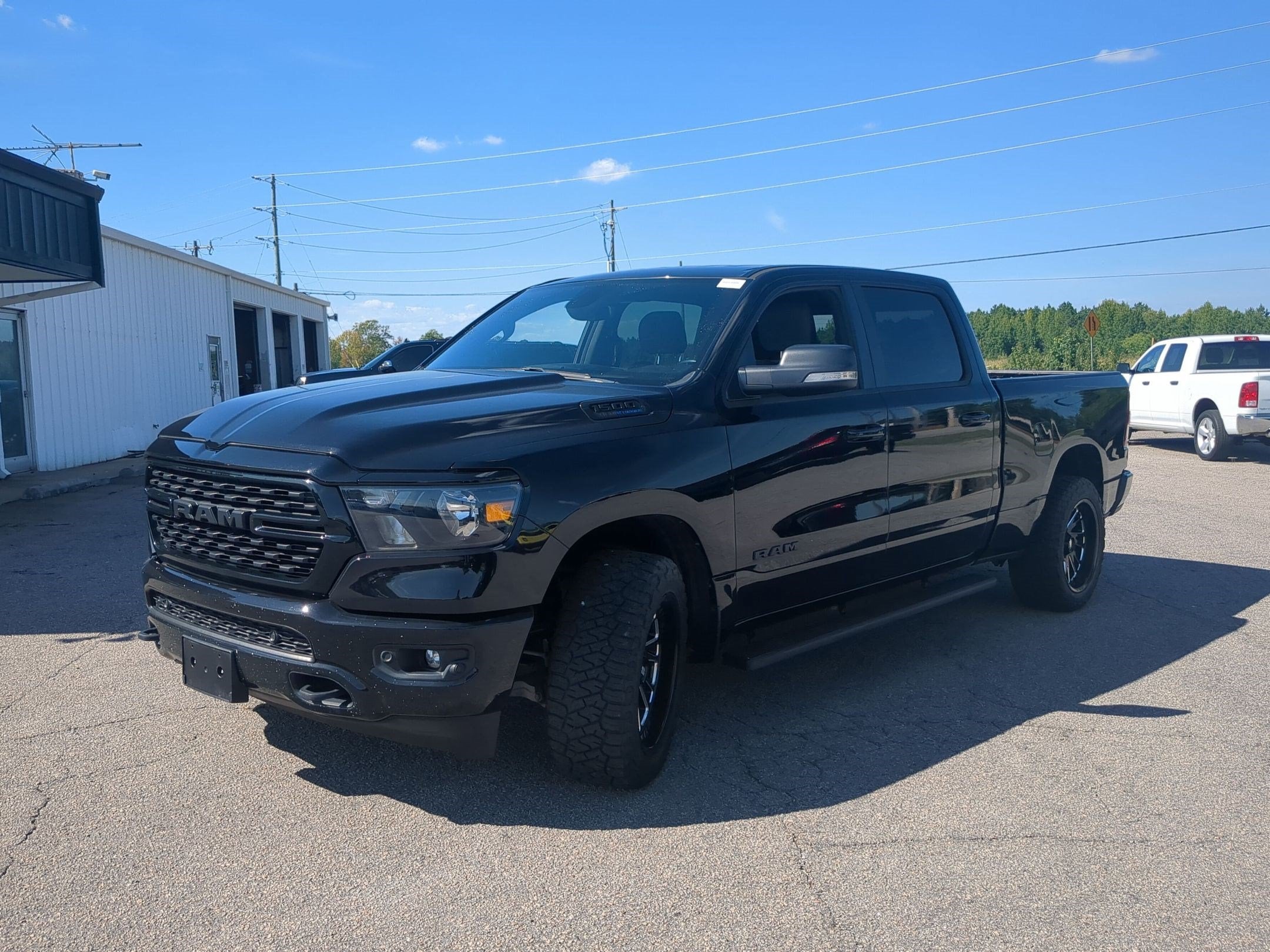 2022 RAM 1500 Big Horn Crew Cab 4x4 6'4' Box