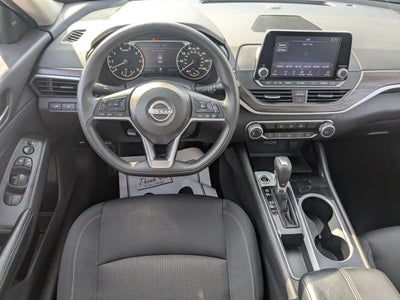 2024 Nissan Altima SV FWD