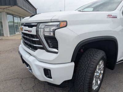 2025 Chevrolet Silverado 2500HD 4WD Crew Cab Standard Bed LTZ