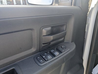 2020 RAM 1500 Classic Tradesman Crew Cab 4x2 5'7' Box
