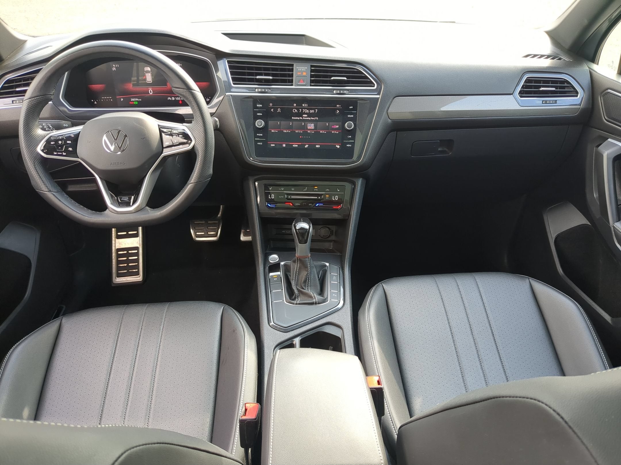 2023 Volkswagen Tiguan 2.0T SE R-Line Black