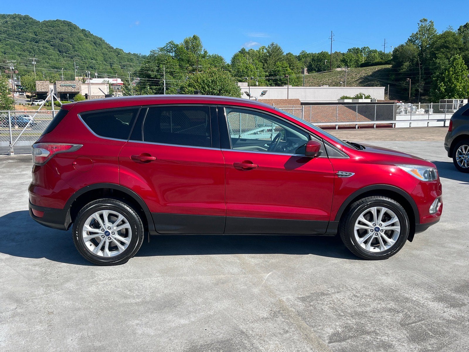 2017 Ford Escape SE