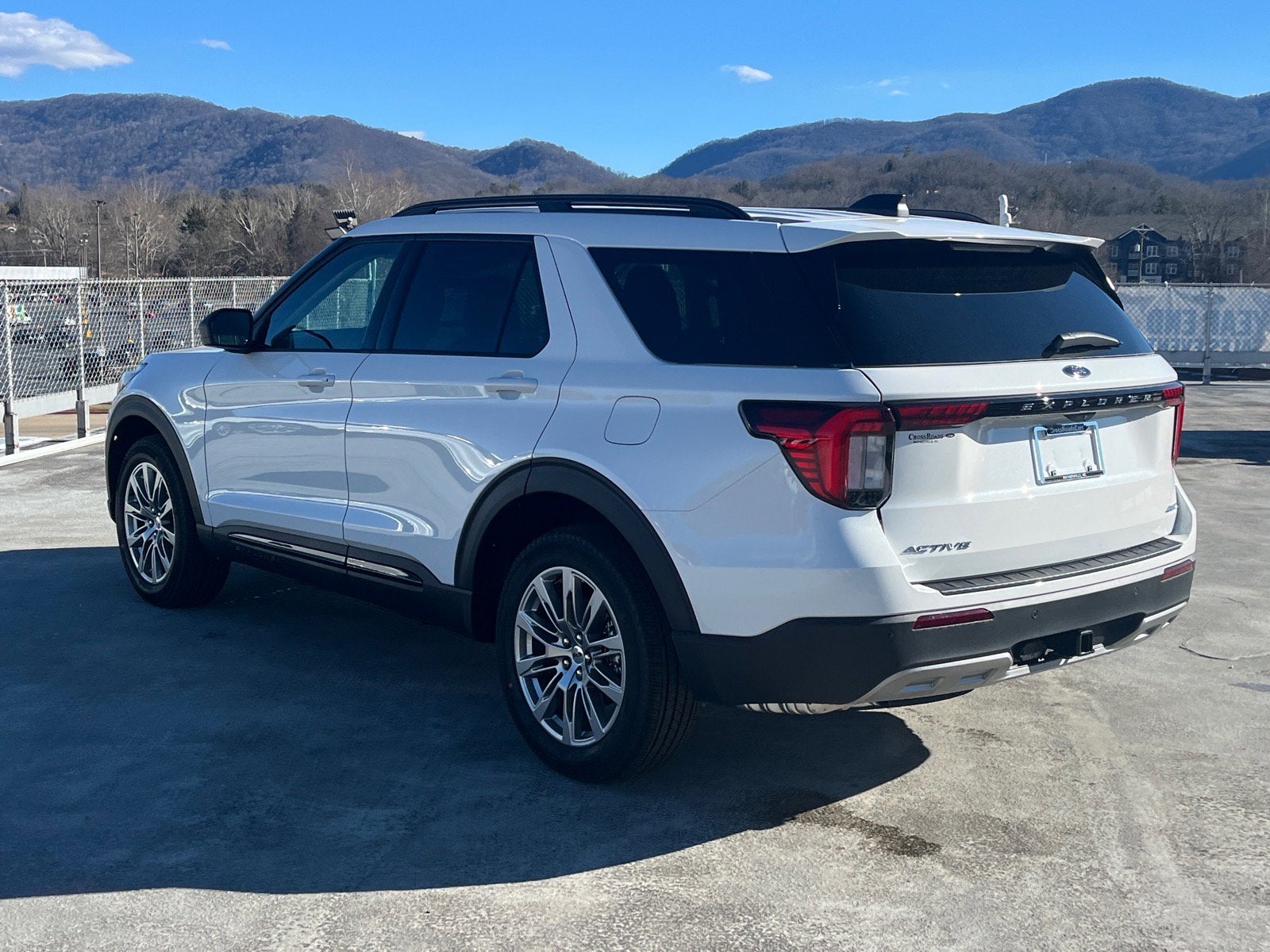 2026 Ford Explorer Active w/100A Pkg