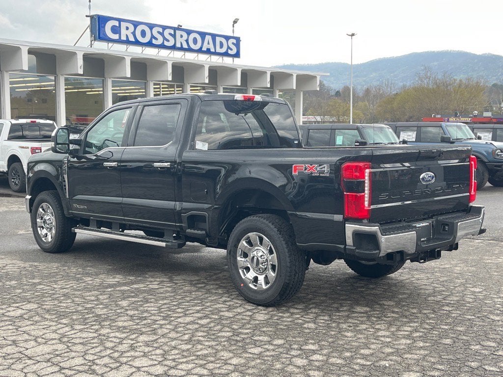 2025 Ford Super Duty F-250 SRW LARIAT