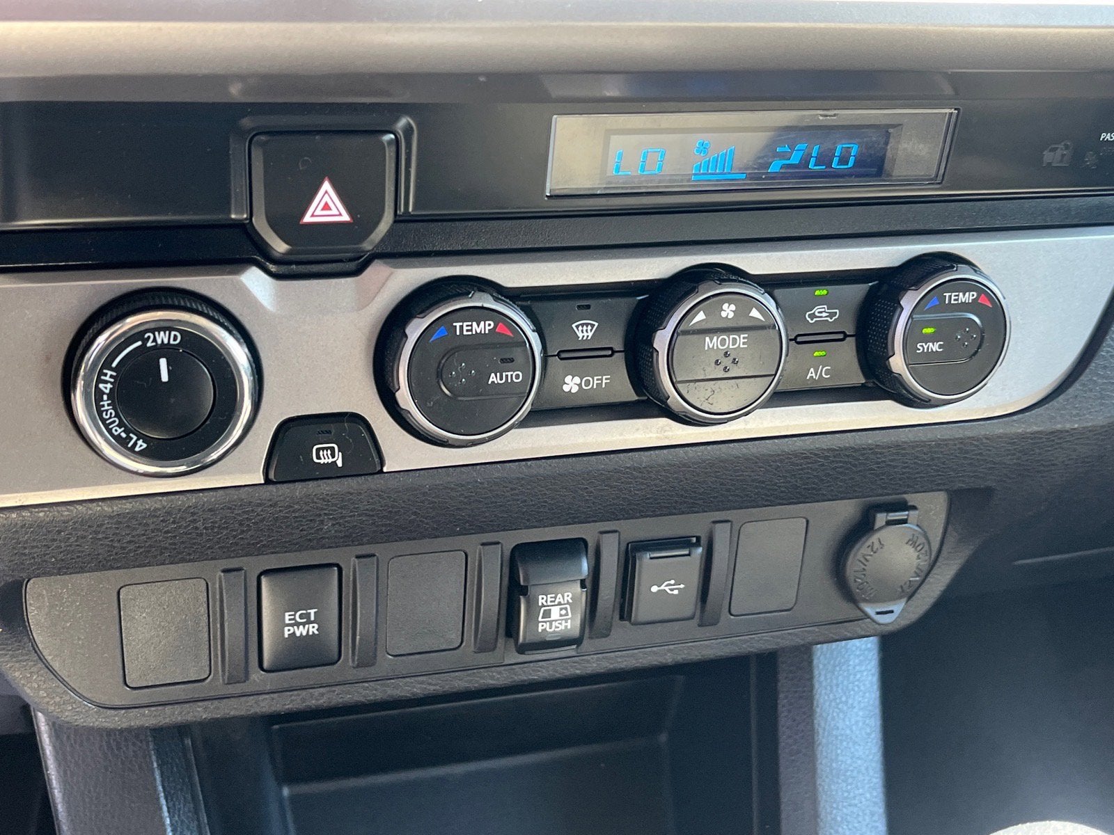 2021 Toyota Tacoma 4WD SR5