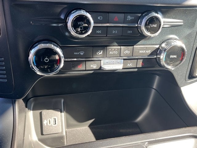 2025 Ford F-150 Lightning XLT