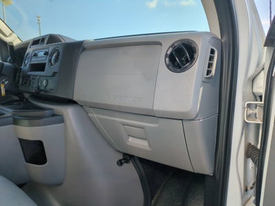 2024 Ford E-Series Cutaway Base