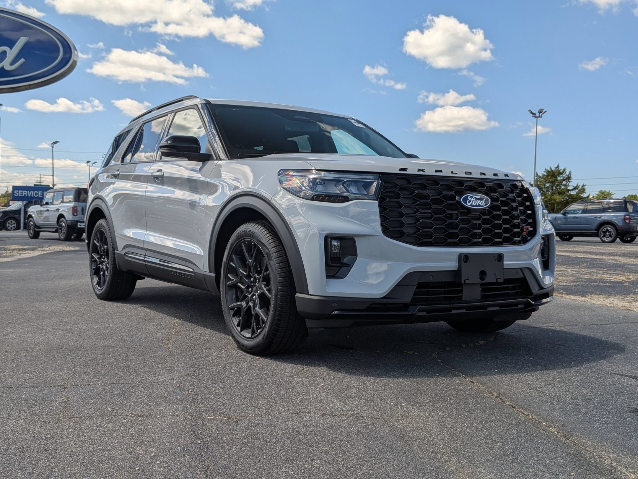2027 Ford Explorer ST