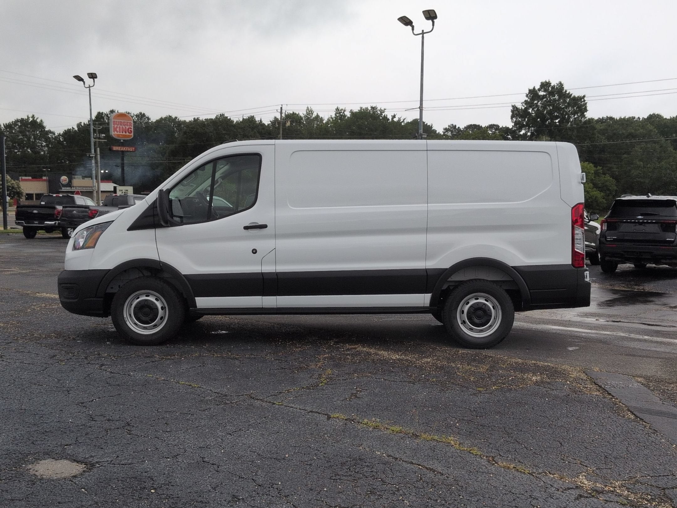 2026 Ford Transit Cargo Van Base