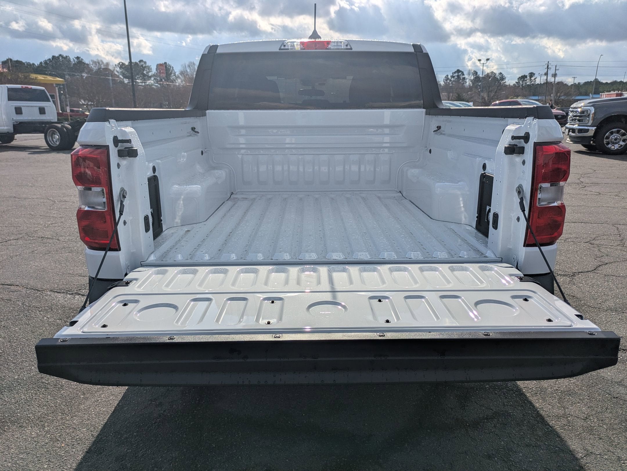 2025 Ford Maverick XL