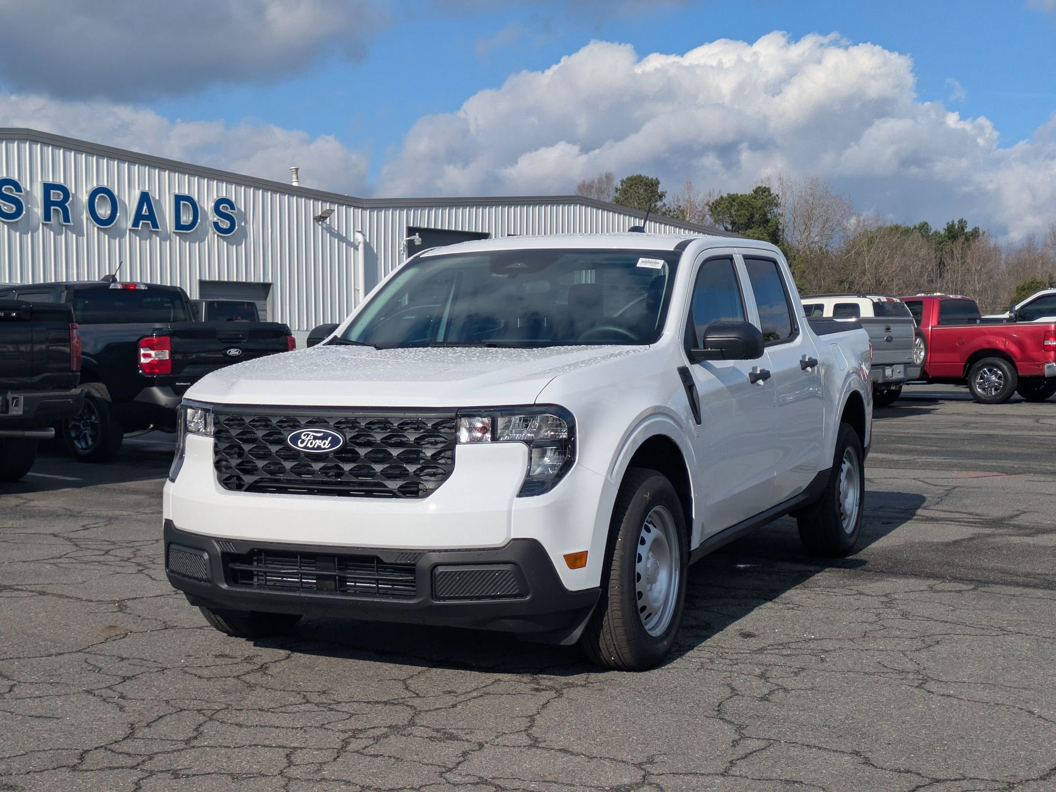 2025 Ford Maverick XL