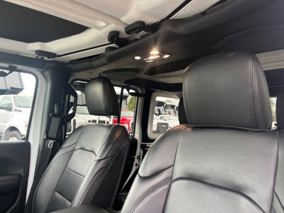 2020 Jeep Wrangler Unlimited Sahara Altitude