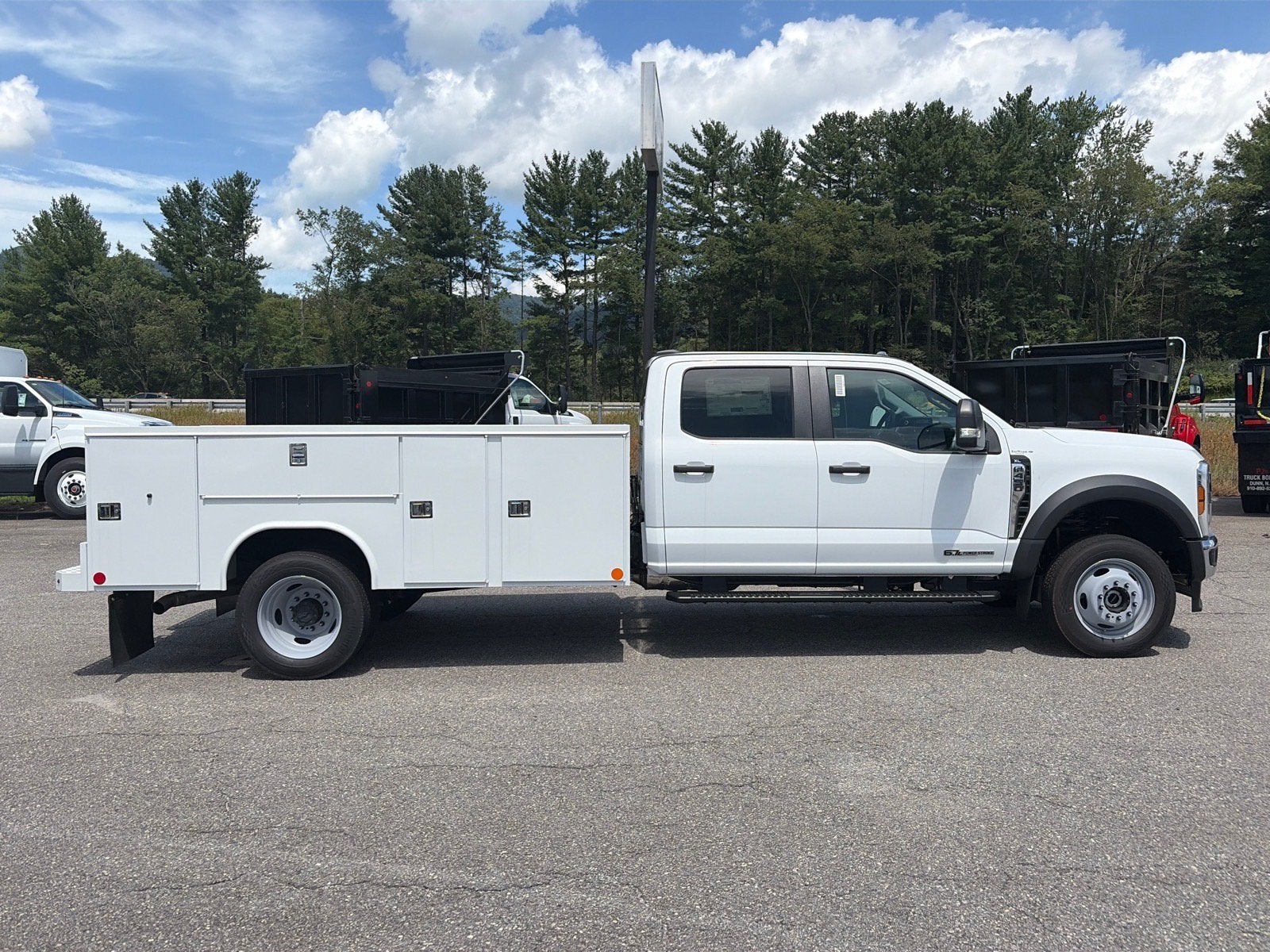2026 Ford Super Duty F-450 DRW XL