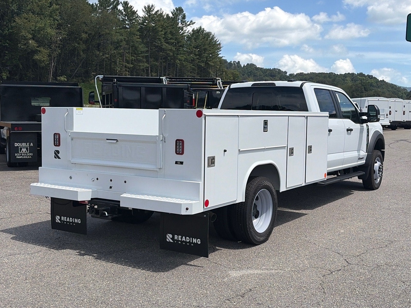 2026 Ford Super Duty F-450 DRW XL