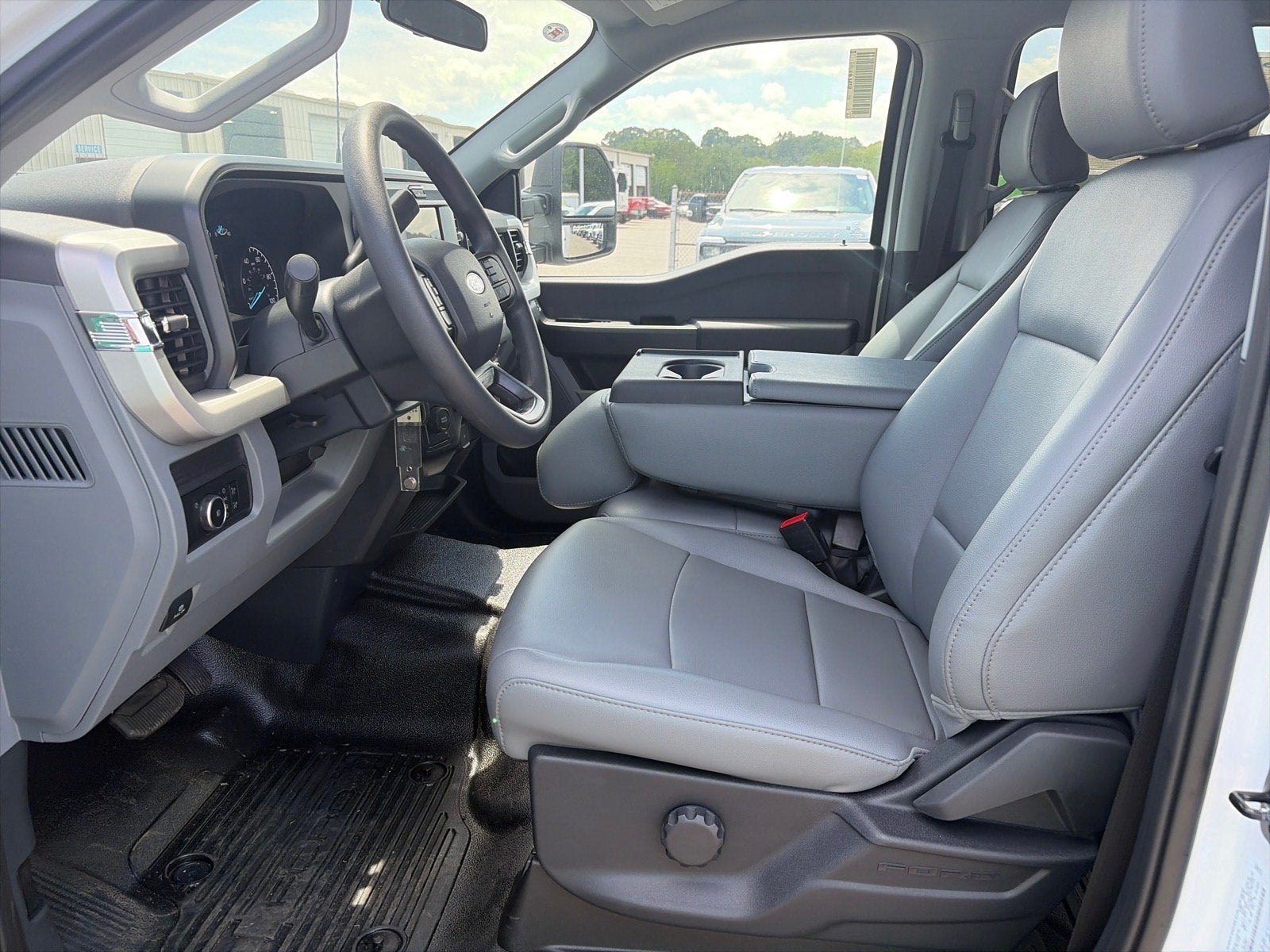 2026 Ford Super Duty F-450 DRW XL