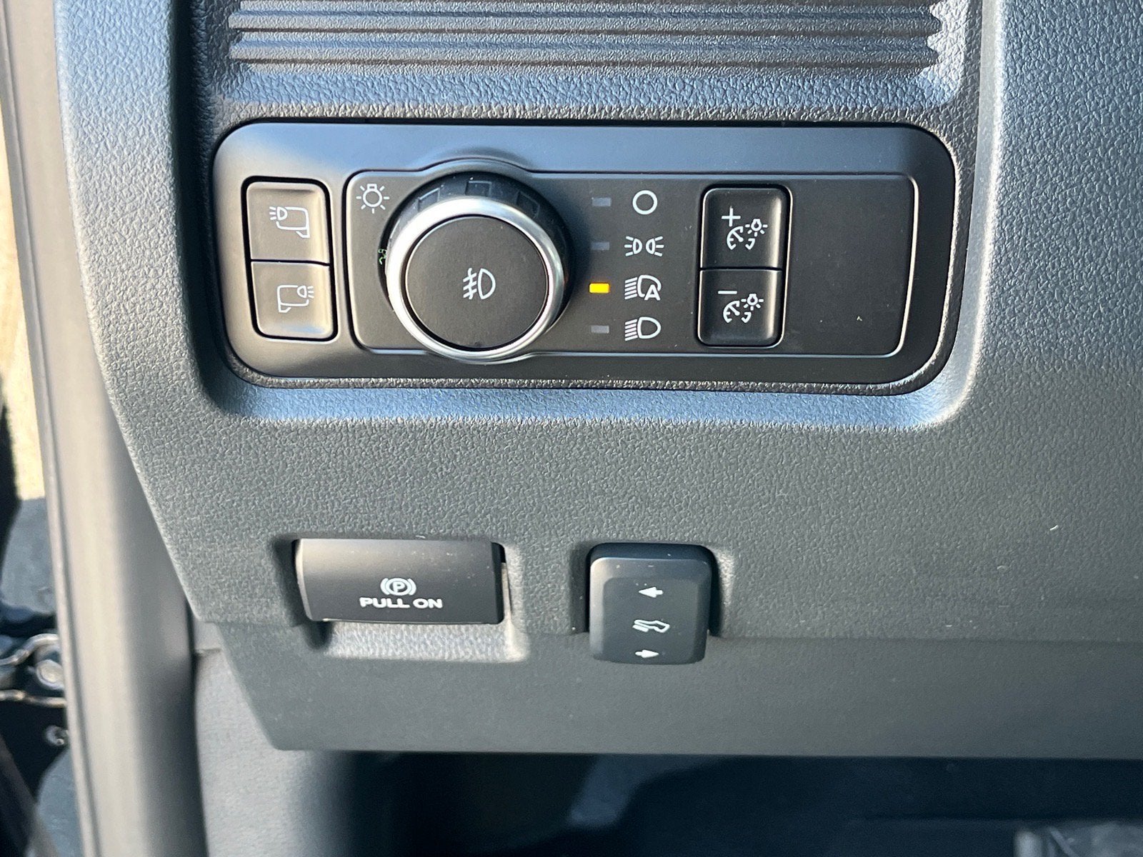 2026 Ford Super Duty F-450 DRW LARIAT