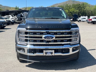 2026 Ford Super Duty F-450 DRW LARIAT