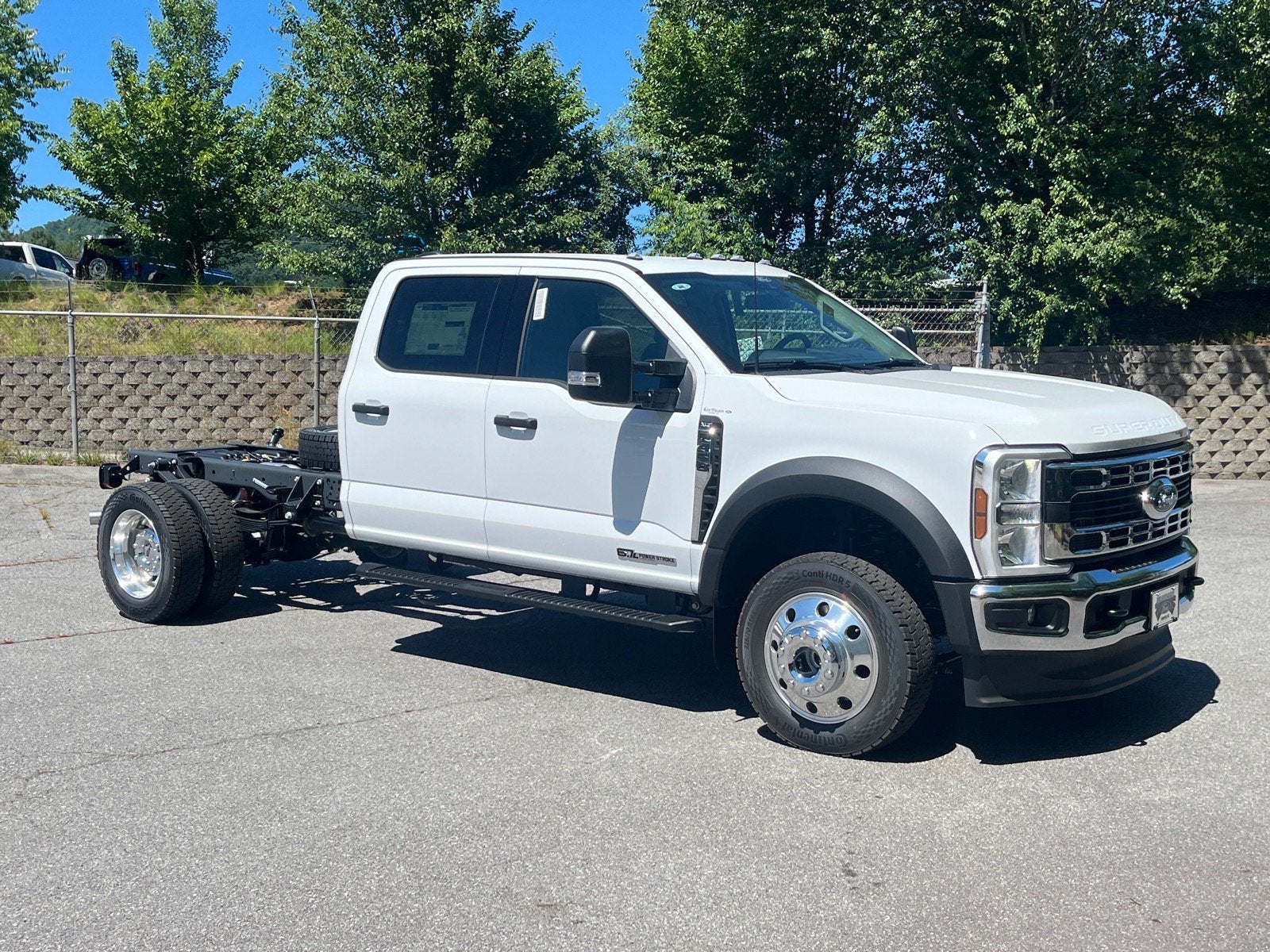 2026 Ford Super Duty F-450 DRW XLT