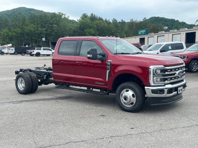 2026 Ford Super Duty F-350 DRW Lariat DRW