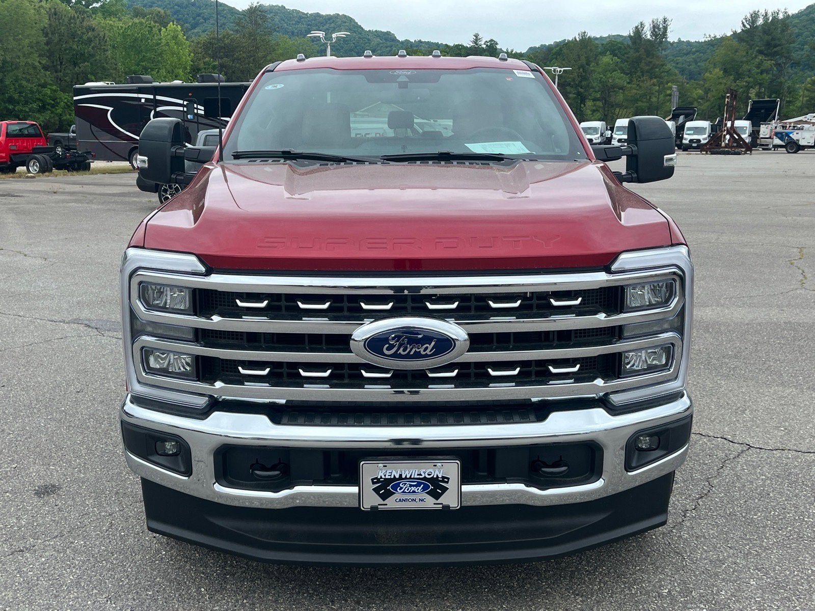 2026 Ford Super Duty F-350 DRW Lariat DRW