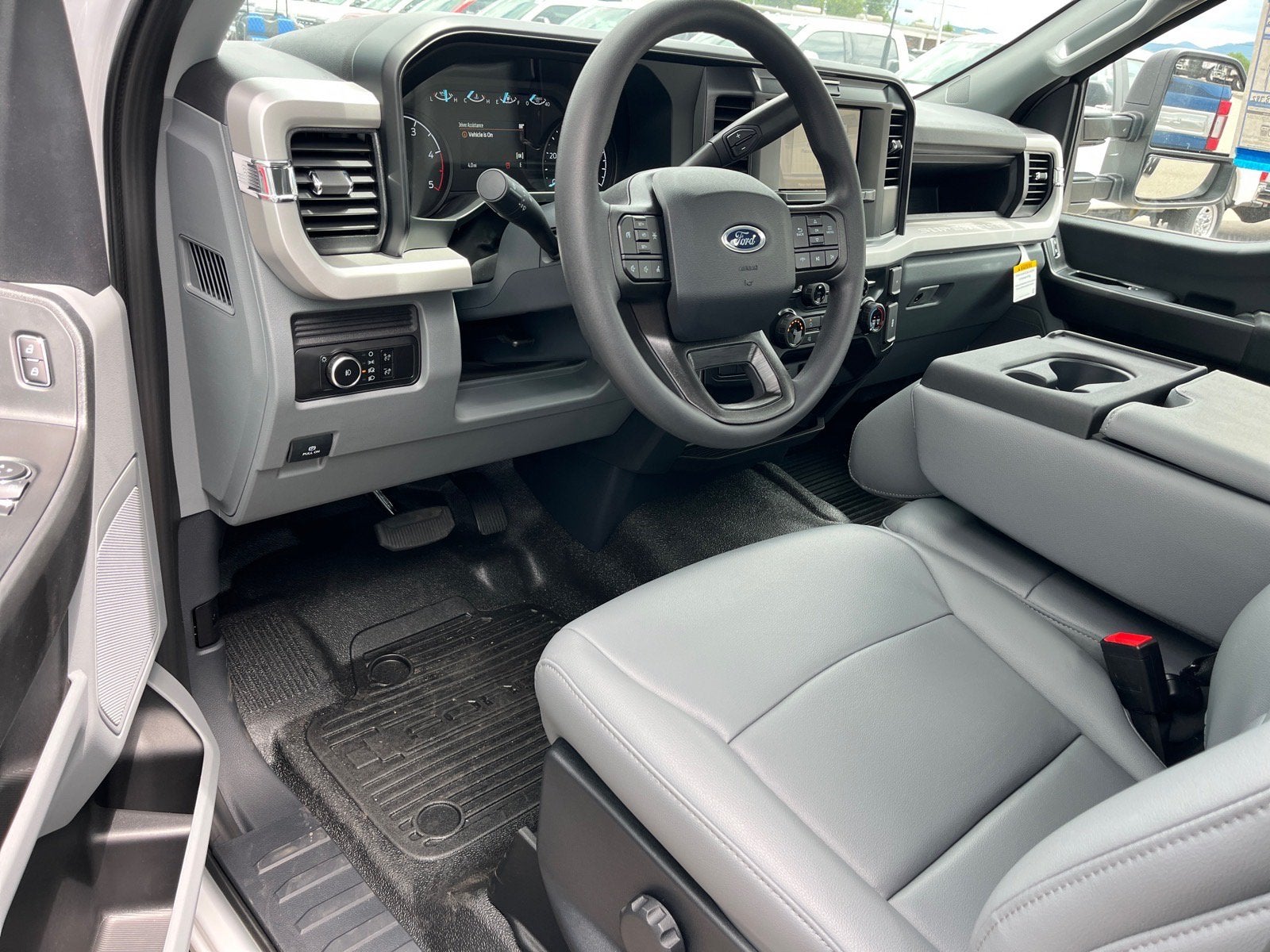 2026 Ford Super Duty F-550 DRW XL DRW