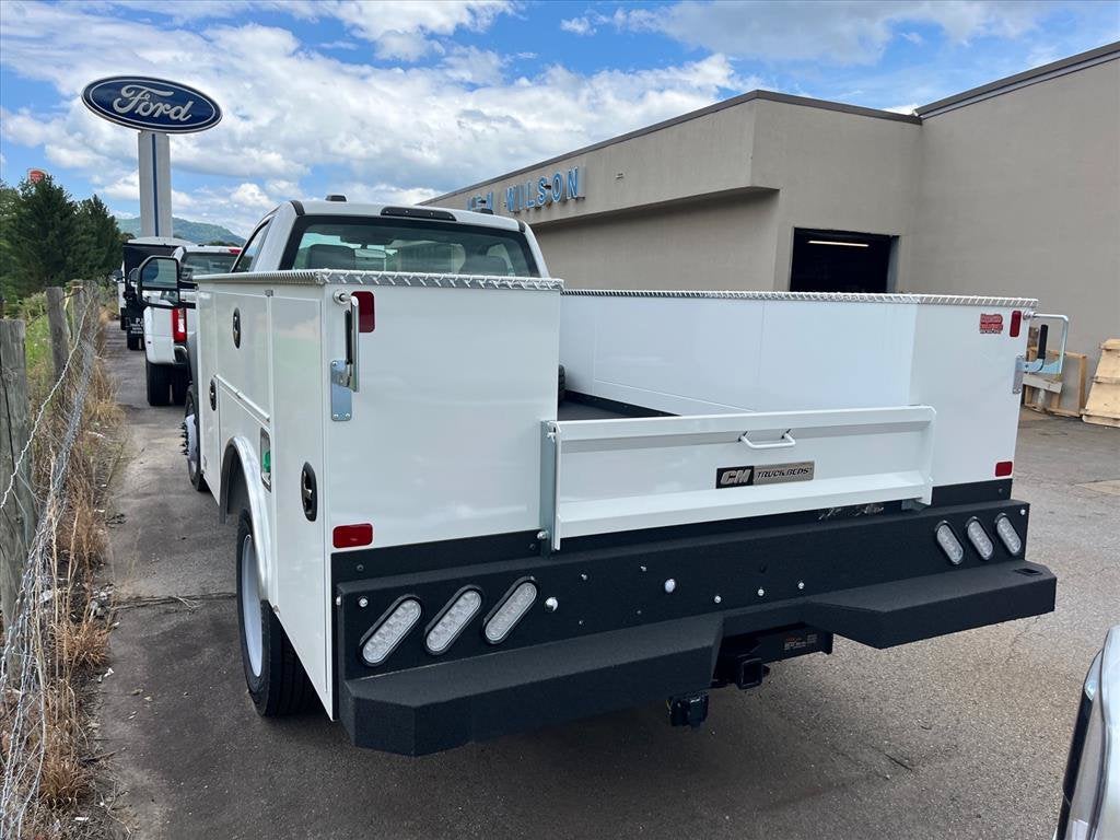 2026 Ford Super Duty F-550 DRW XL DRW