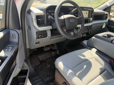 2026 Ford Super Duty F-600 DRW XL