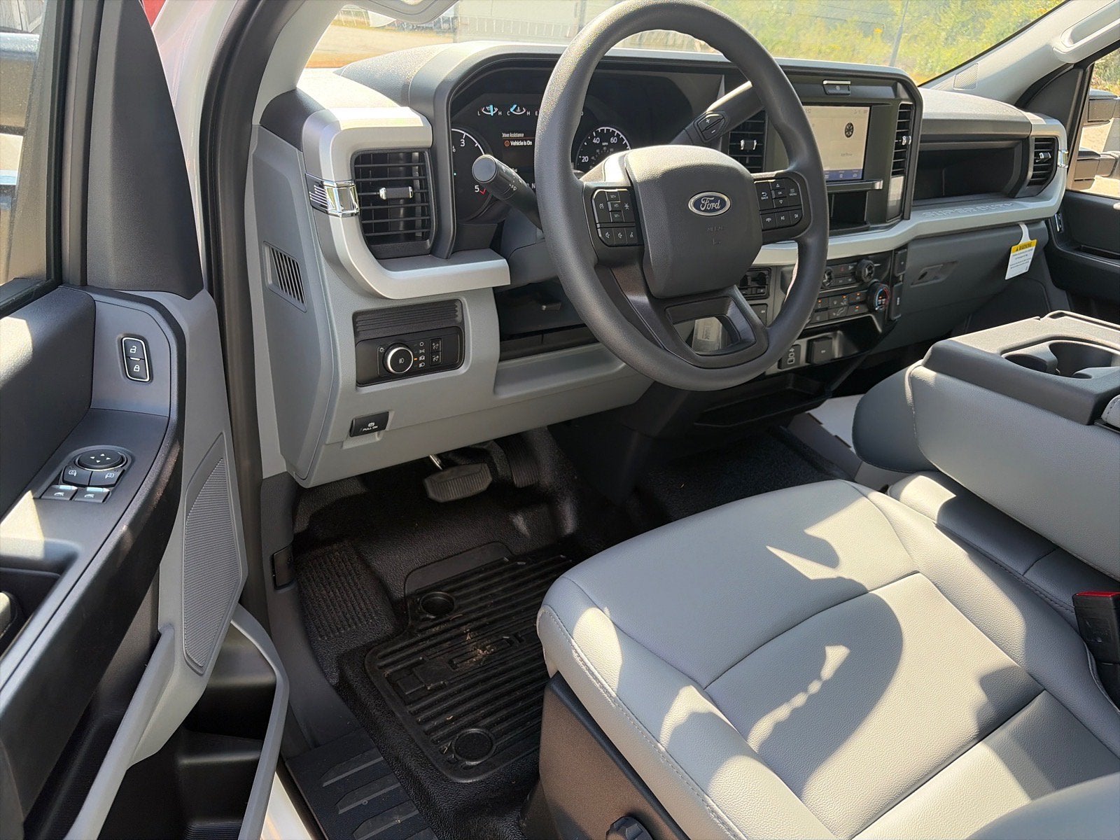 2026 Ford Super Duty F-600 DRW XL