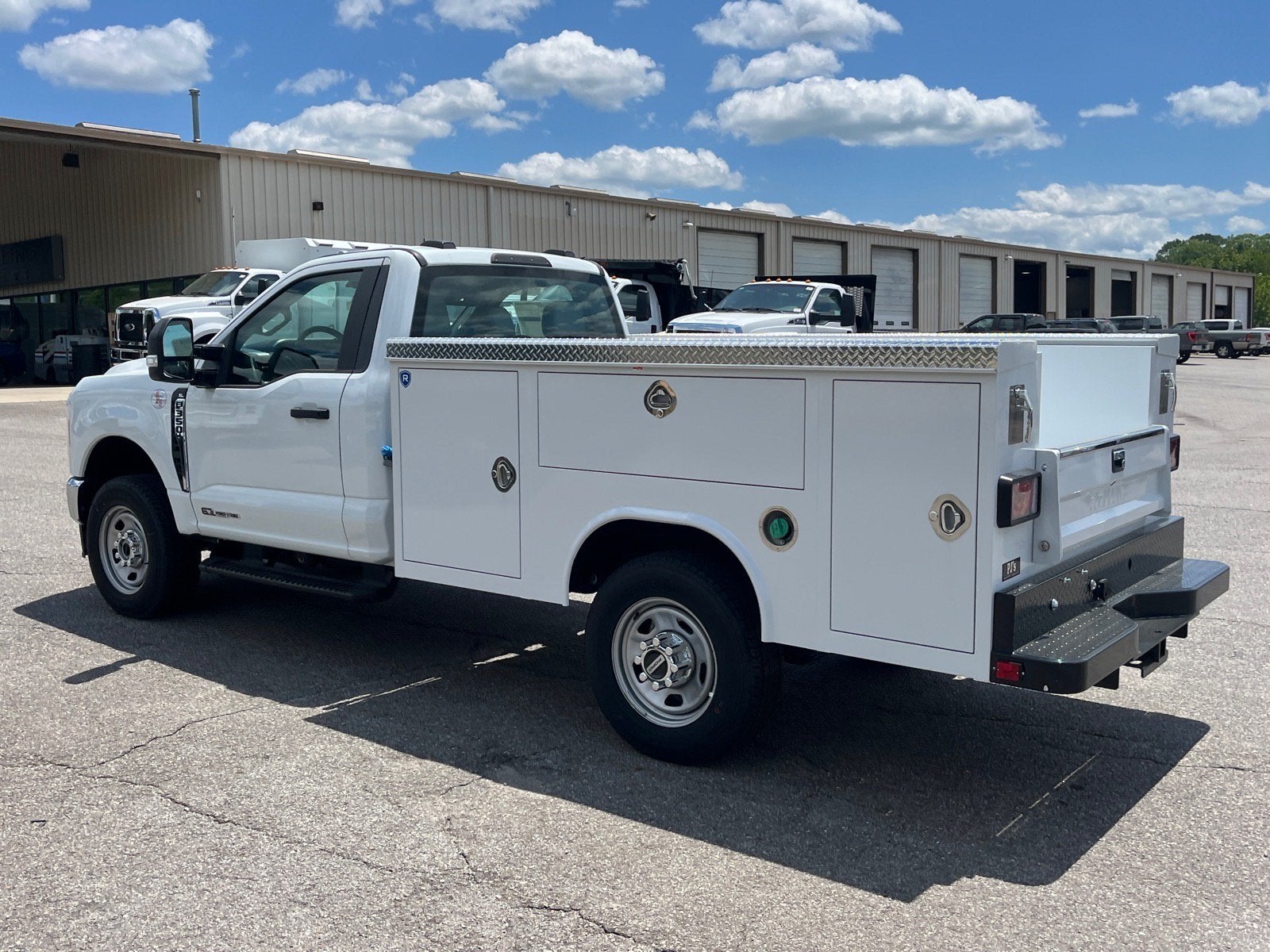 2026 Ford Super Duty F-350 SRW XL