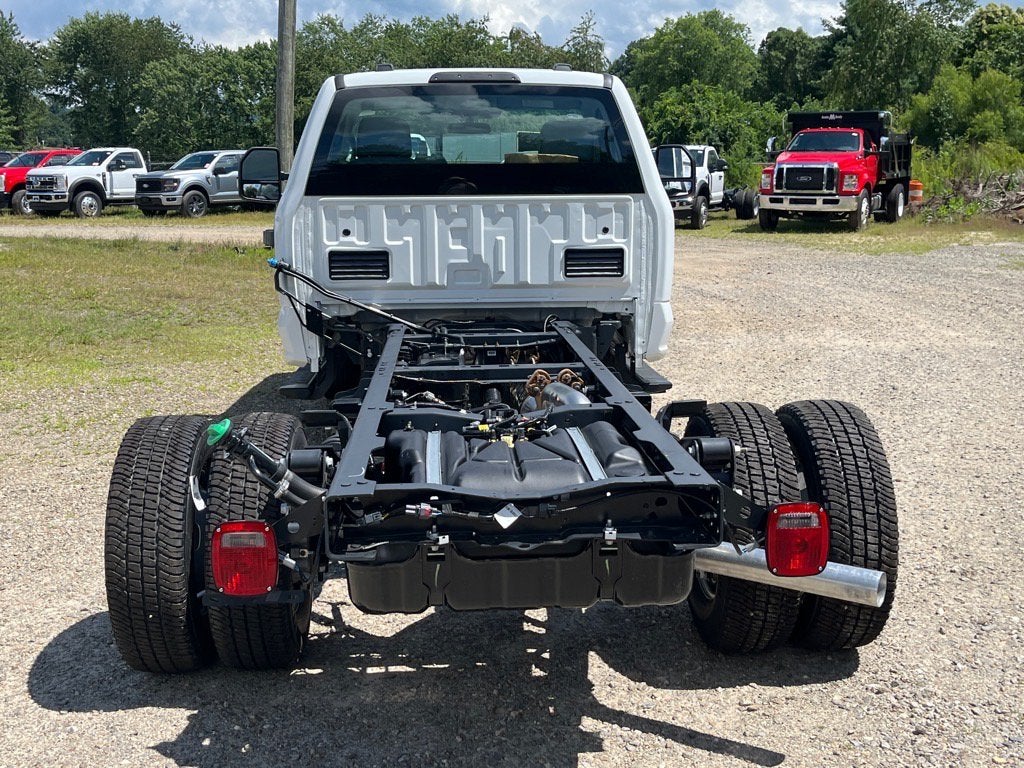 2025 Ford Super Duty F-350 DRW XL