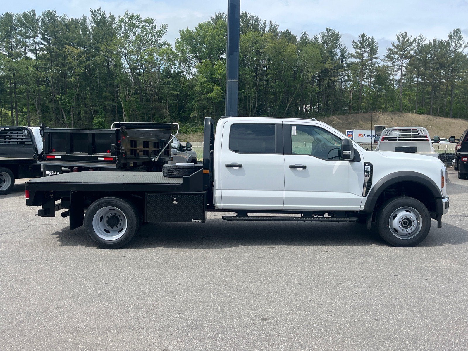 2026 Ford Super Duty F-550 DRW XL DRW