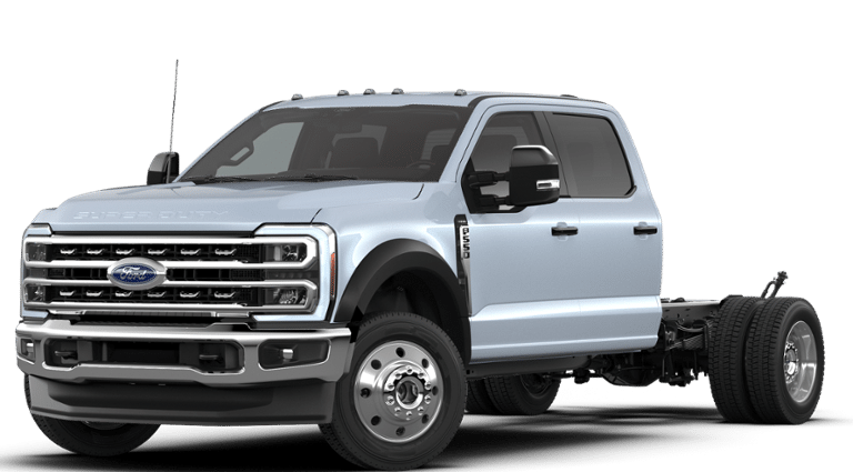 2026 Ford Super Duty F-550 DRW Lariat DRW