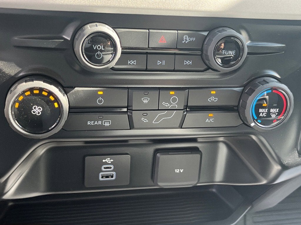 2026 Ford Super Duty F-550 DRW XL DRW