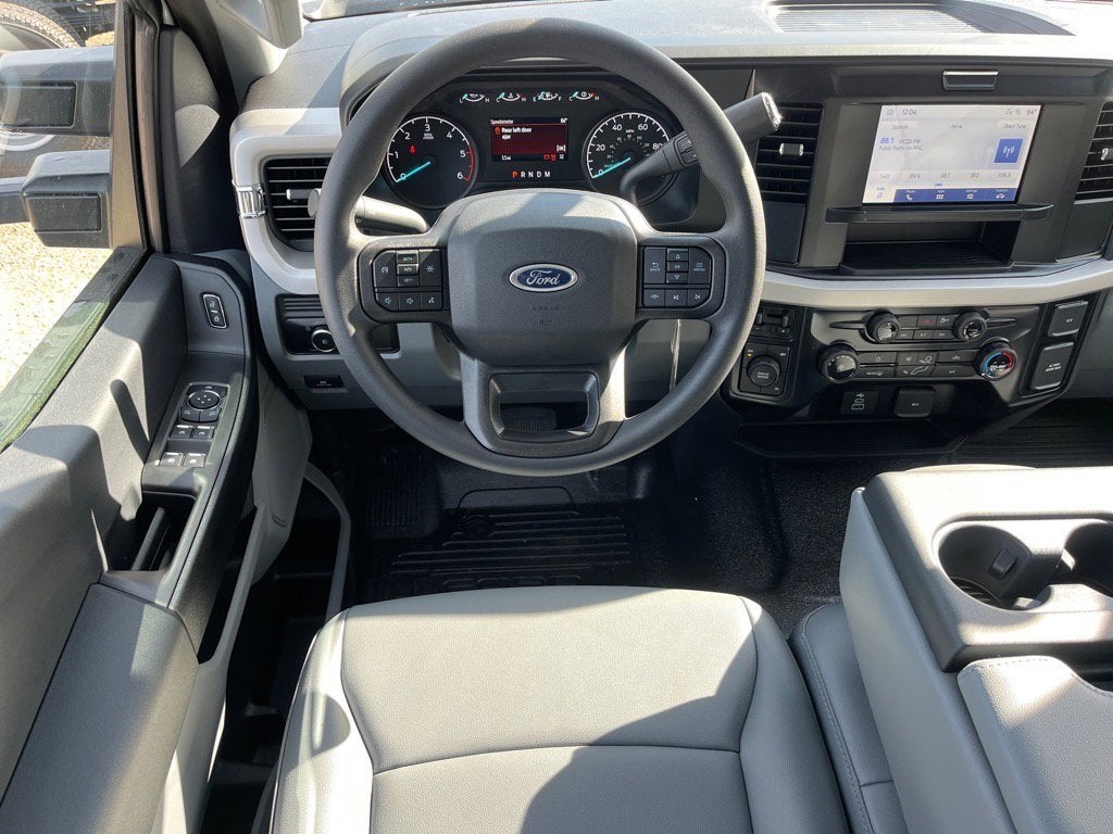 2026 Ford Super Duty F-550 DRW XL DRW