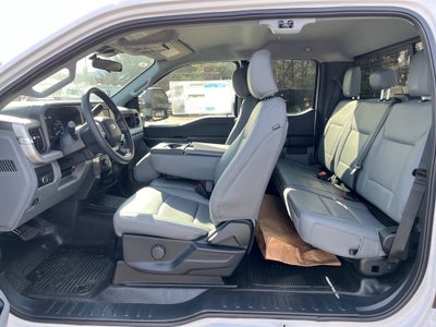 2026 Ford Super Duty F-550 DRW XL DRW