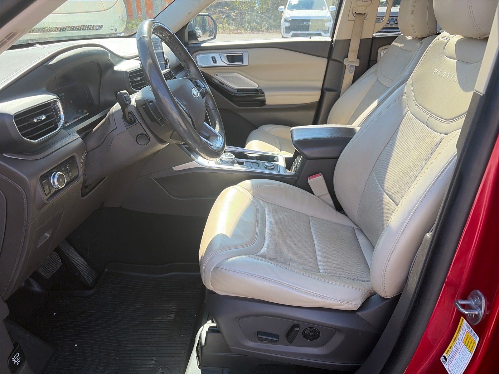 2021 Ford Explorer Platinum