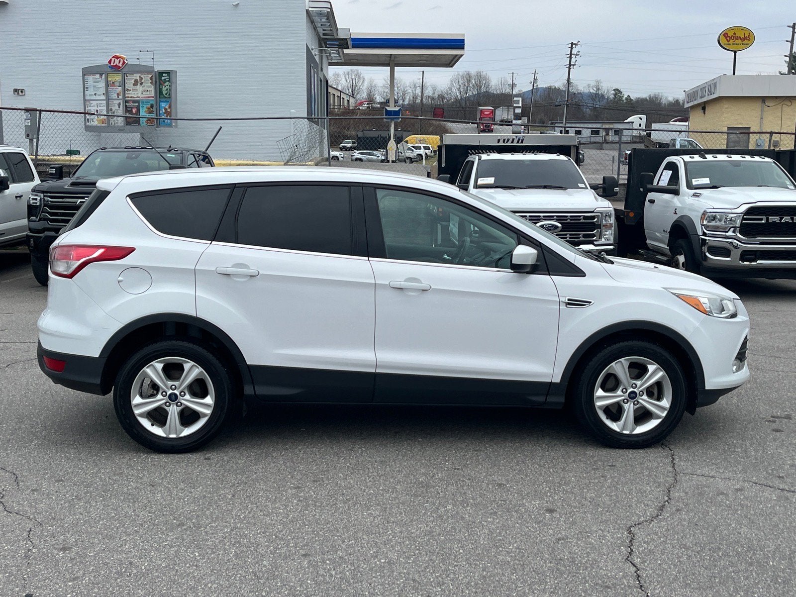 2016 Ford Escape SE