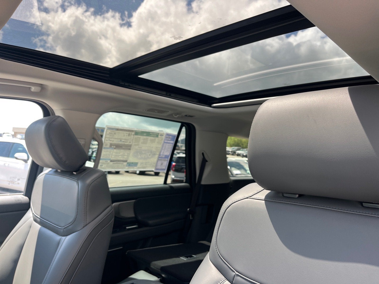 2026 Ford Expedition Active