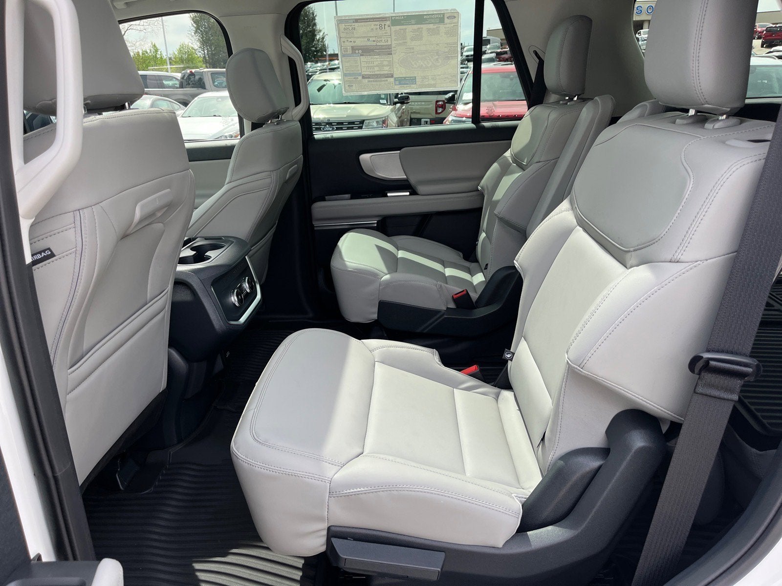 2026 Ford Expedition Active