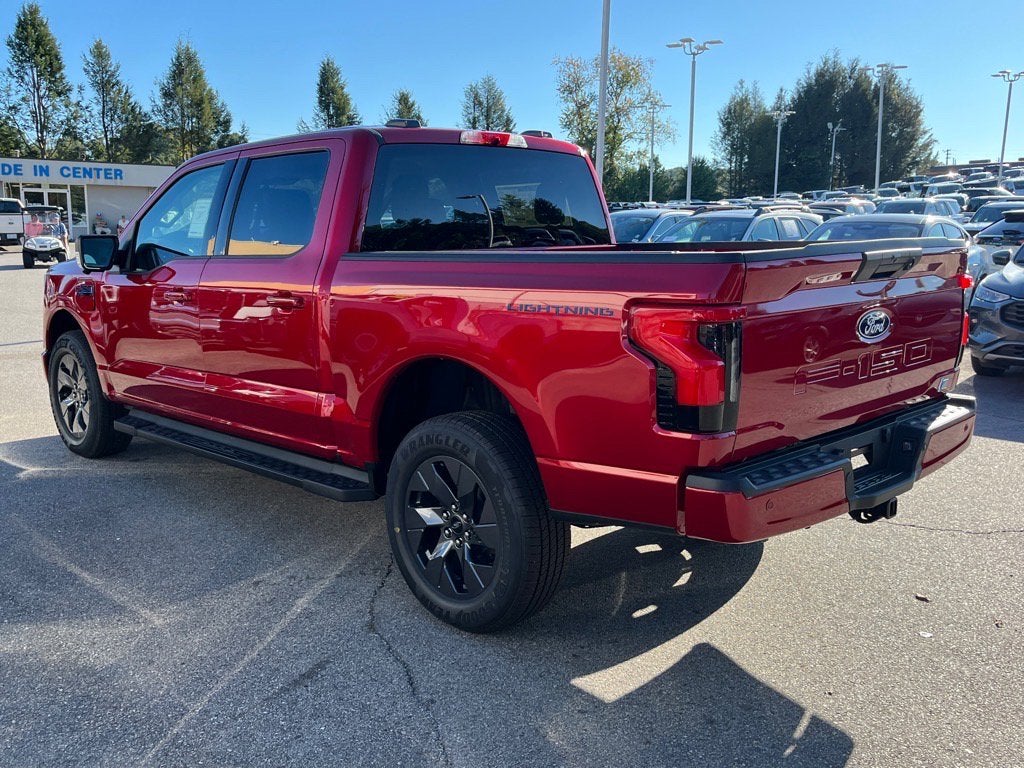 2025 Ford F-150 Lightning Flash