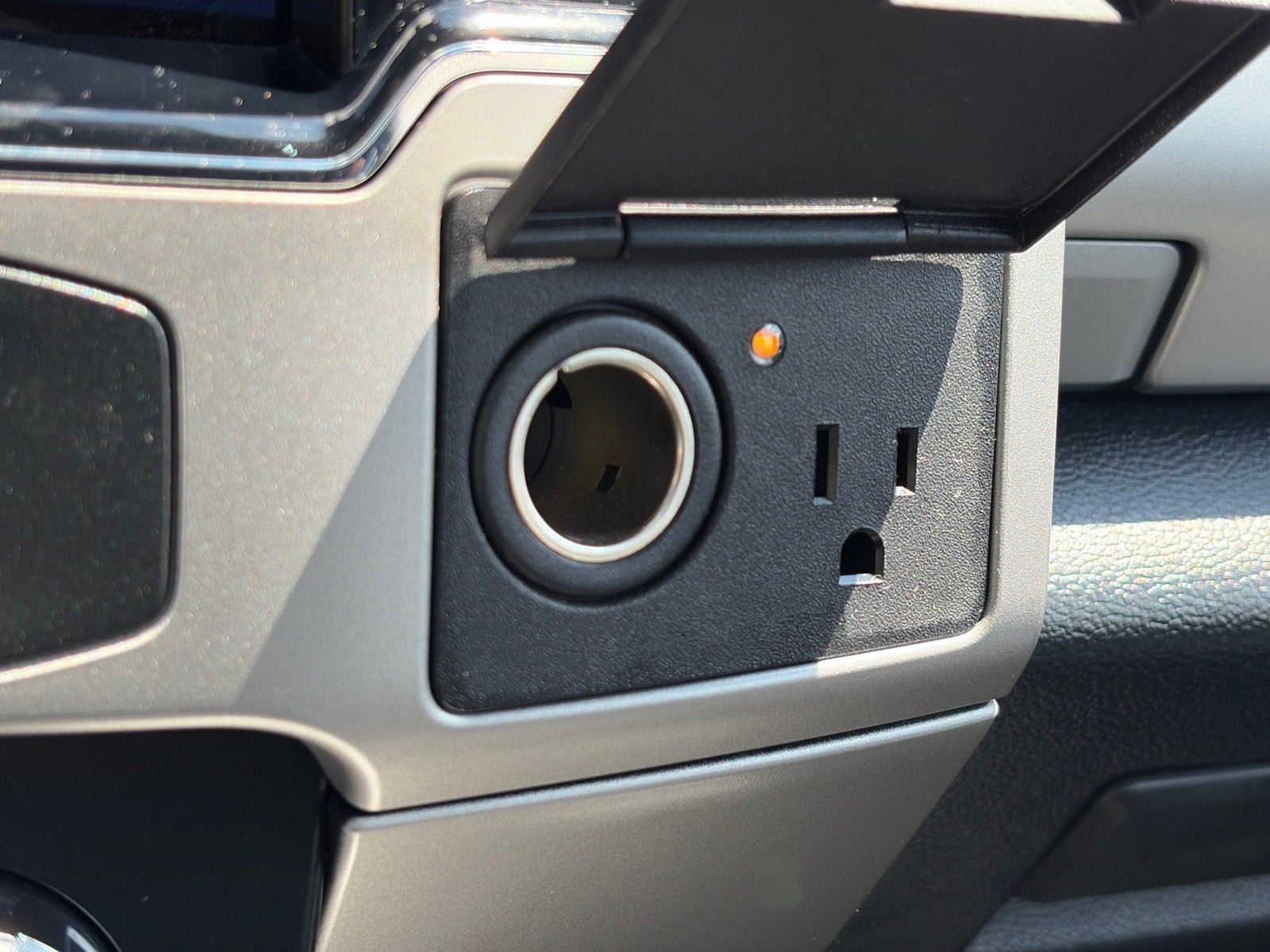 2022 Ford Super Duty F-250 SRW LARIAT