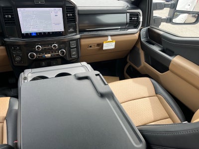 2026 Ford Super Duty F-350 SRW LARIAT