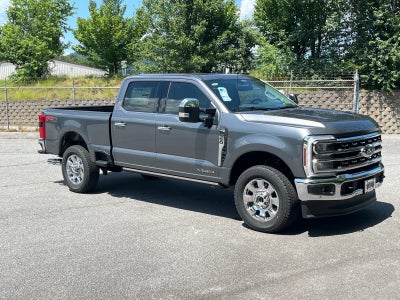 2026 Ford Super Duty F-350 SRW LARIAT
