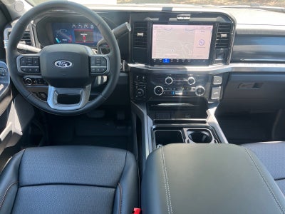 2026 Ford Super Duty F-350 SRW LARIAT
