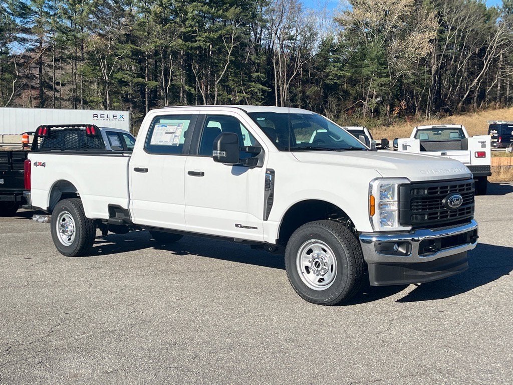 2025 Ford Super Duty F-350 SRW XL