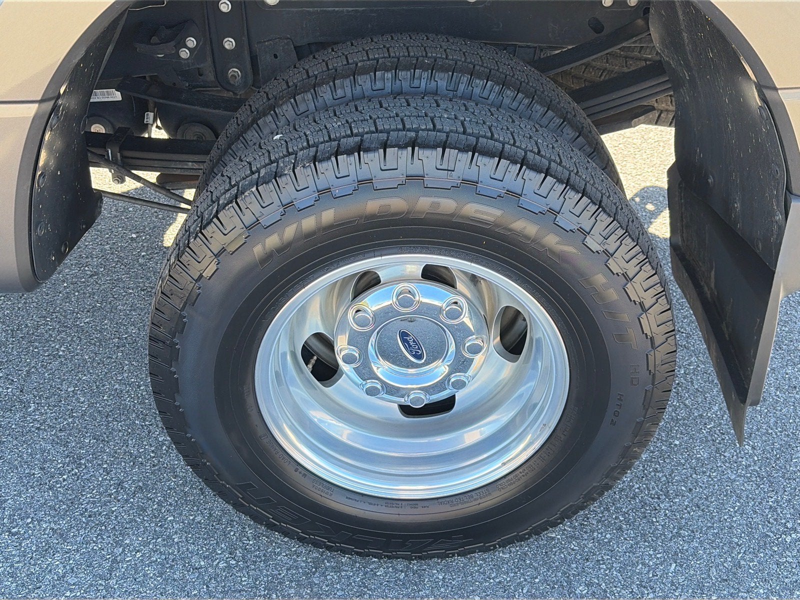 2022 Ford Super Duty F-350 DRW LARIAT